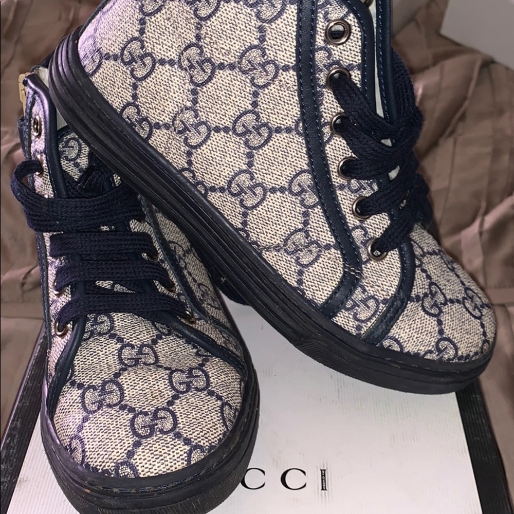 Gucci sneakers